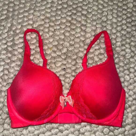PINK Victoria's Secret Coral and Red Lace Bras - Picture 2 of 10